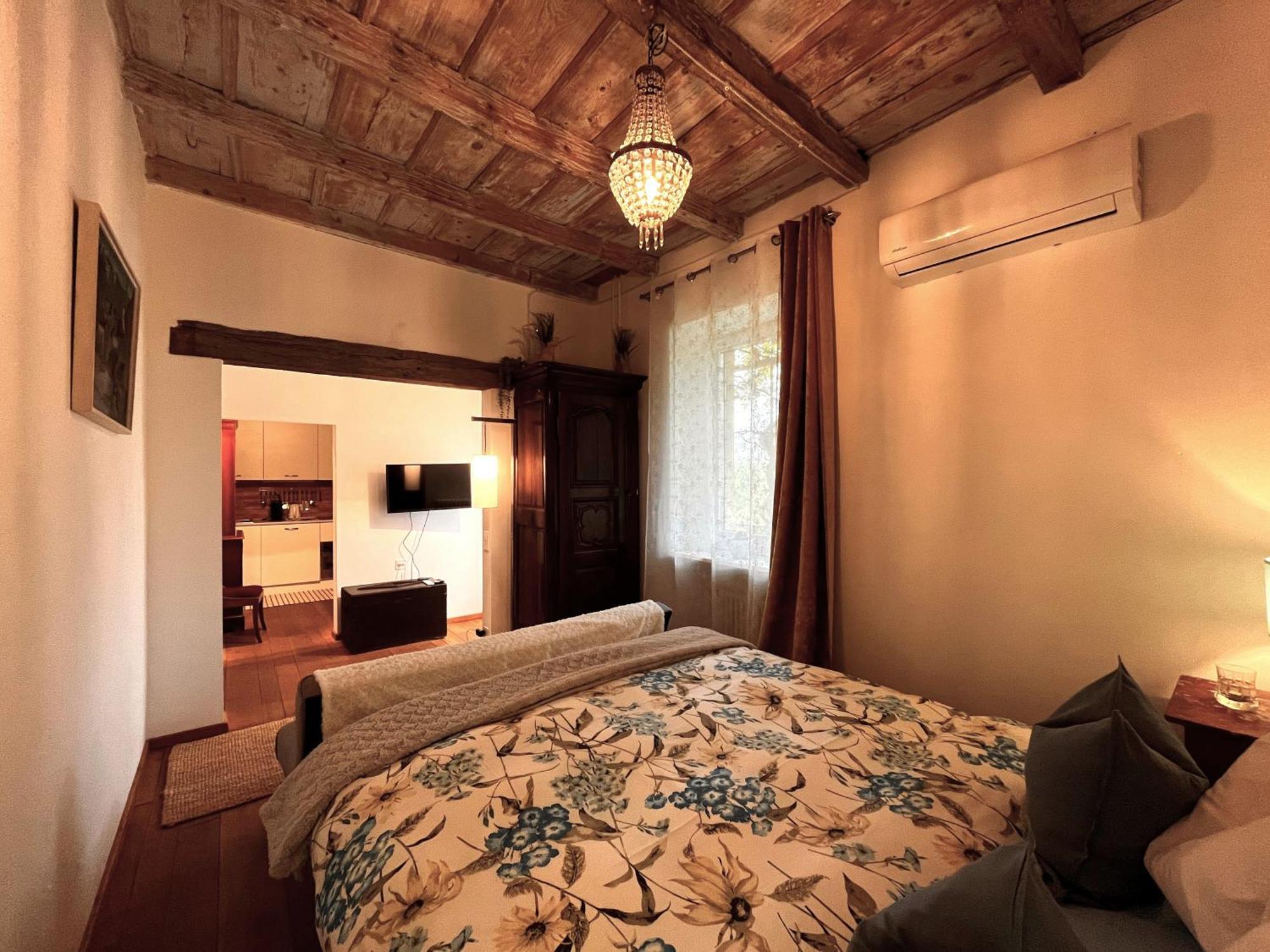 Romantico Palazzo Dei Ulivi Purasca 외부 사진